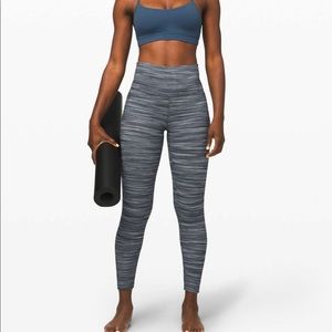 EUC Lululemon Herringbone Align II 25,” Size 6